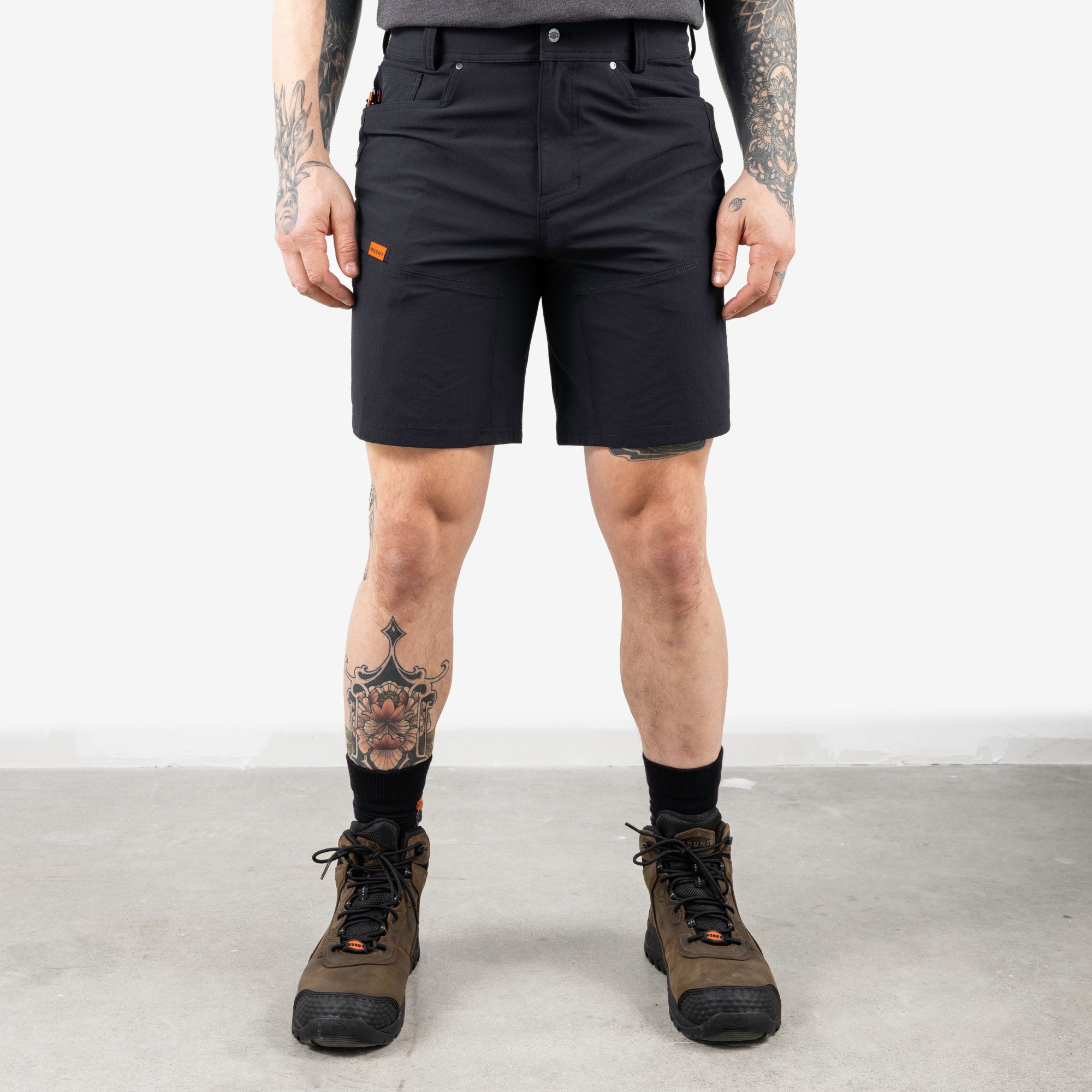 新品 CUP AND CONE Nylon Desk Work Shorts The Costello 9